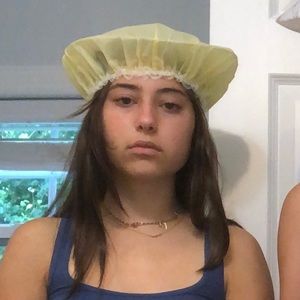 Meet your Posher, Tess